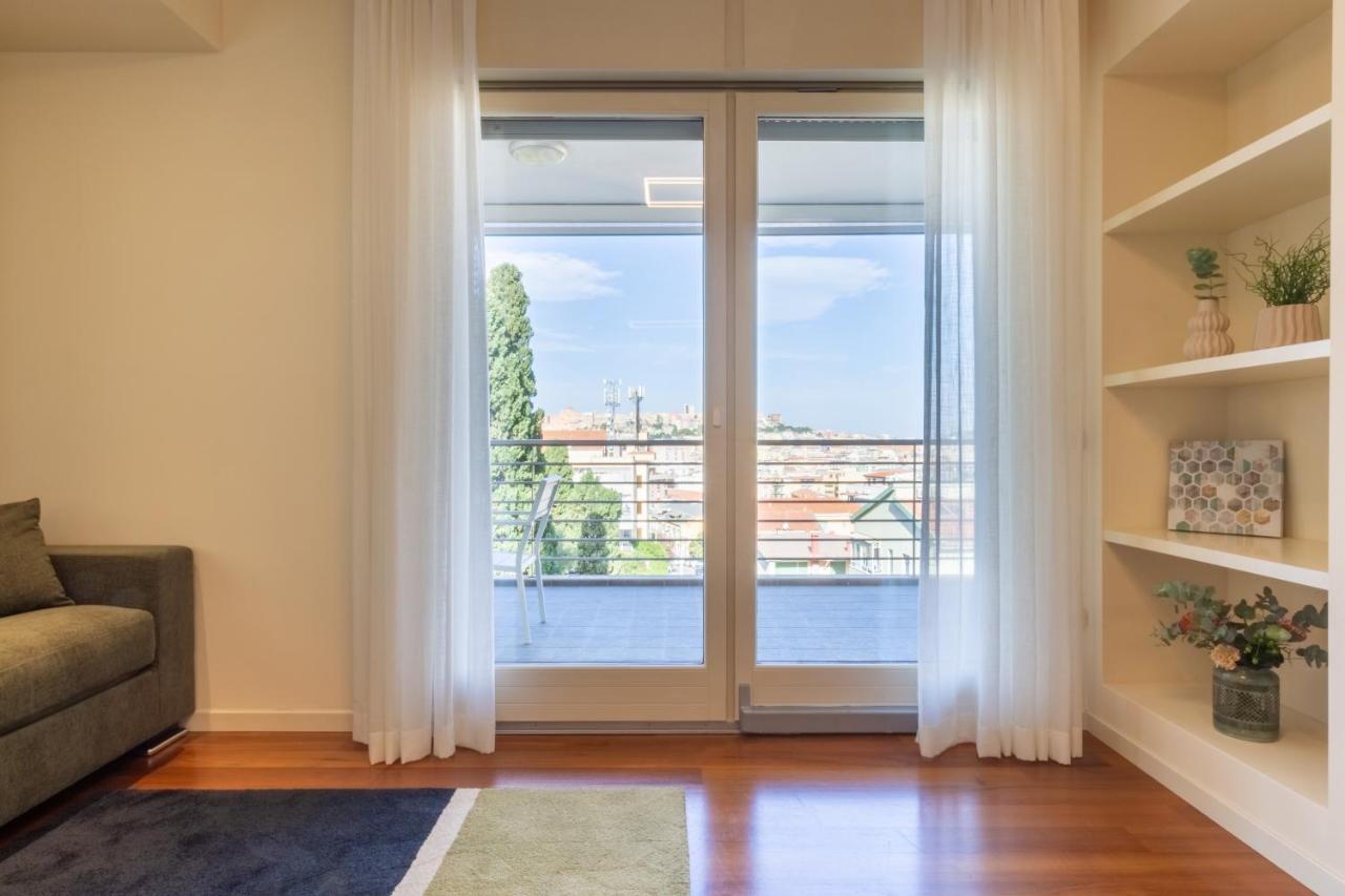 Terrazza61 - Appartamento Con Vista Spettacolare Sulla Citta Di Cagliari Exterior foto
